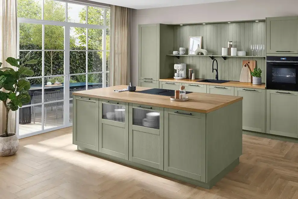 Landhausküchen in 91154 Roth im Küchenstudio Vinopal
